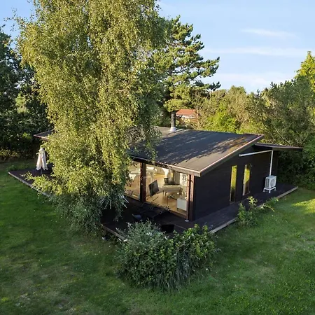 Erikka - 300m To The Fjord By Interhome